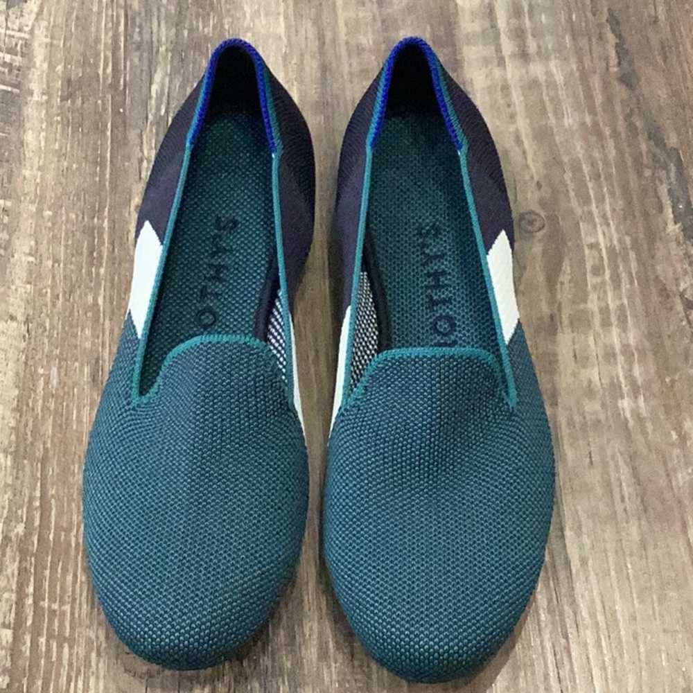 Preowned Rothy’s Loafers Knit Rnd Toe BlueGreen,White,Black Size 7.5 (Item#S030)